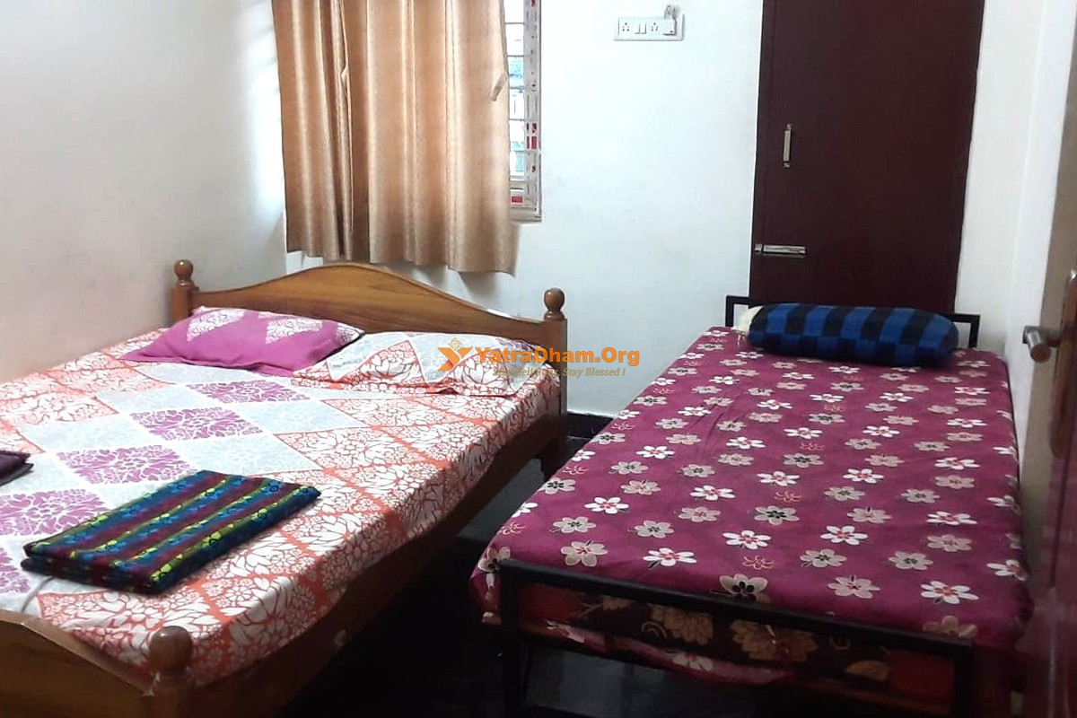 Kanchipuram S.S.P Bhavan (Kanchi Sri Uttaradi Math) 3 Bed Room