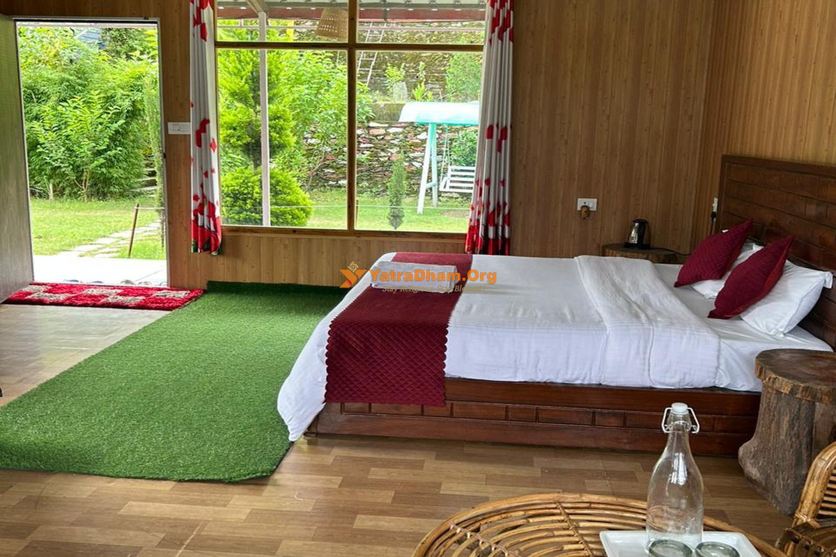 Behl Forest Retreat Phata Kedarnath 2 Bed Room View