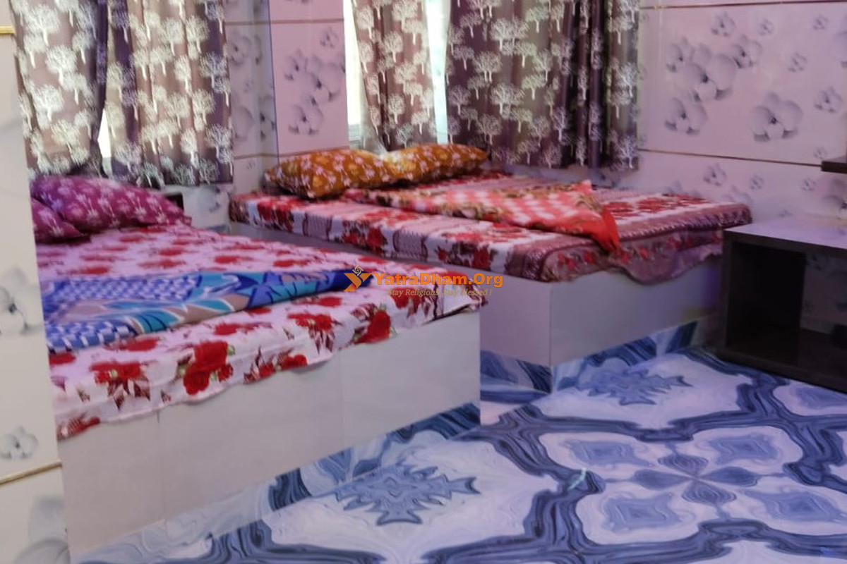 Bibhuti Bhawan Tarapith Room