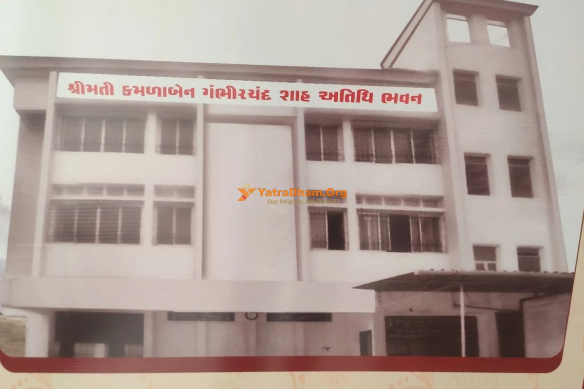 Shree Zalawadi Jain Sthanak Upashray Nalasopara Building