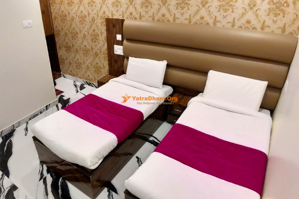 City Hotel Prayagraj 2 Bed Room