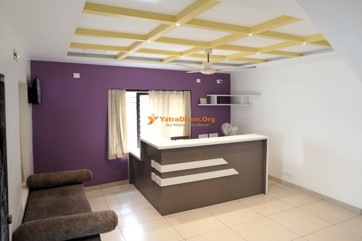 Thiruvananthapuram (Trivandrum) Anna Hotel  2 Bed Room