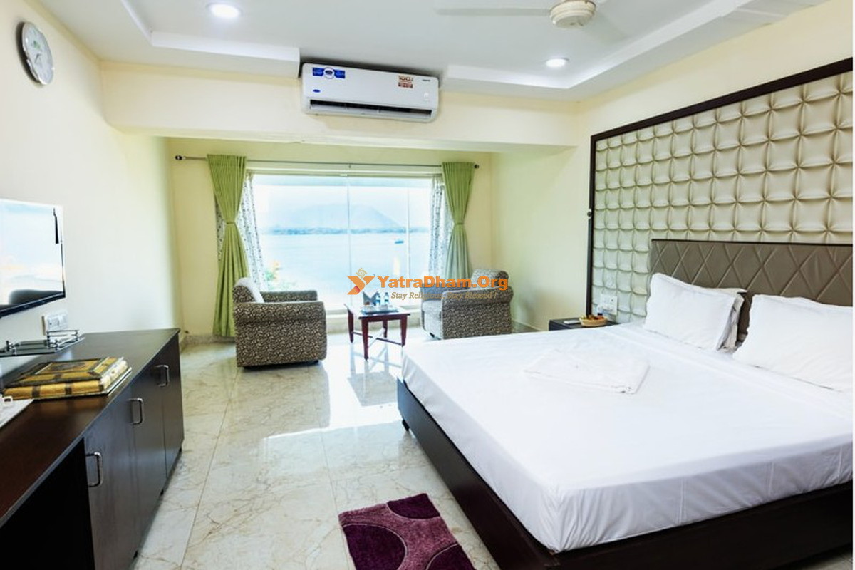 Bhavani Island (APTDC) Haritha Resort Vijayawada Room