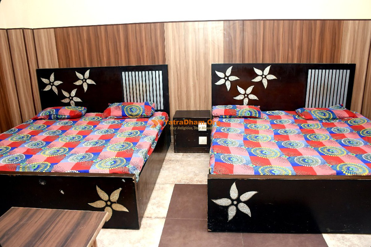 Shri Ram Balaji Bhavan Dharamshala Mehandipur Room View