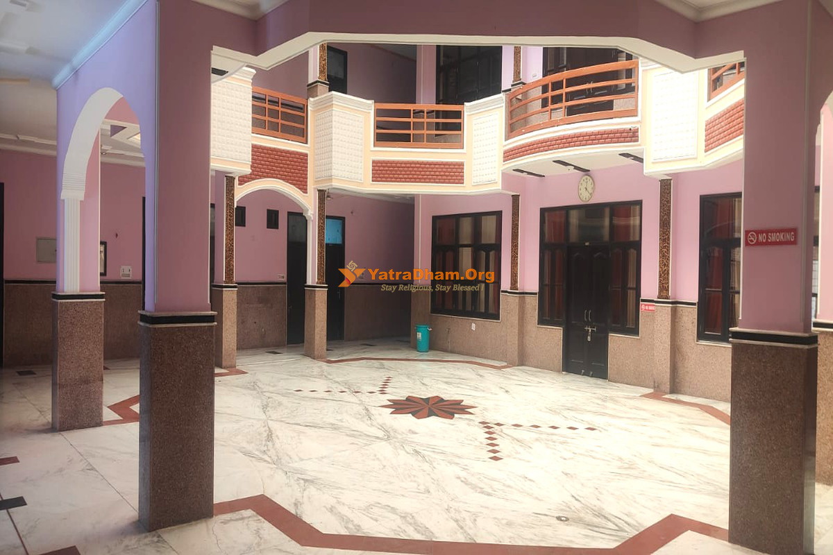 Ashram Gau Karn Dham Haridwar Lobby