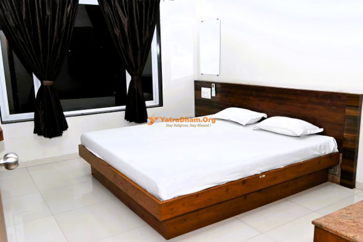 Hotel Himalaya Inn Trimbakeshwar Room View 