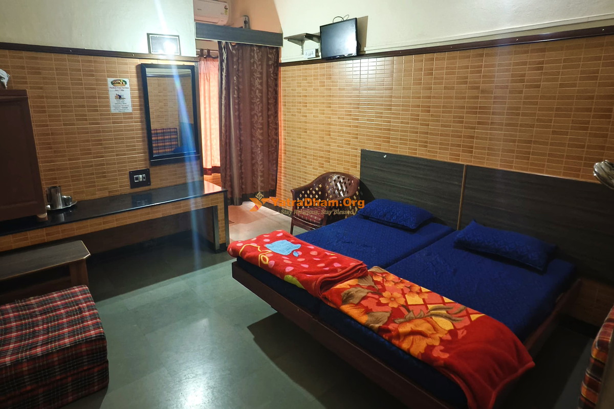 Akhila Bharath Shirdi Kshetra Sai Bhaktha Nivas Trust Shirdi 2 Bed Room