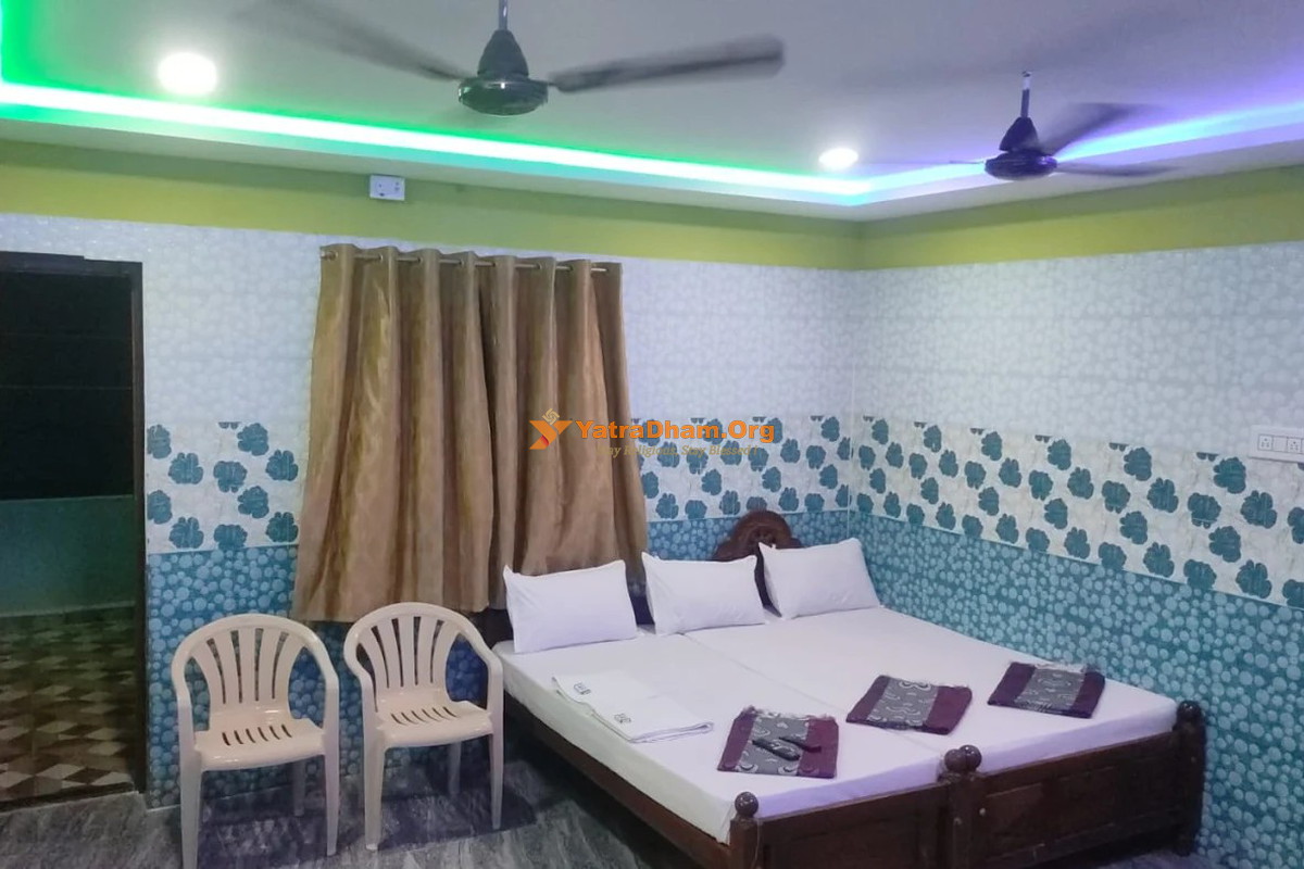Blue Leaf Residency Rameshwaram 9 Person Family Villa