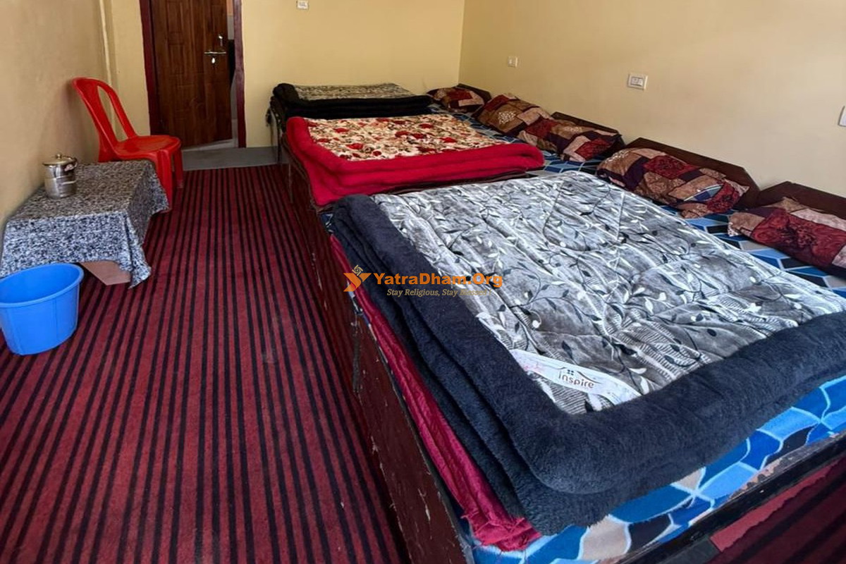 Shukla Guest House Kedarnath 5 Bed Room View