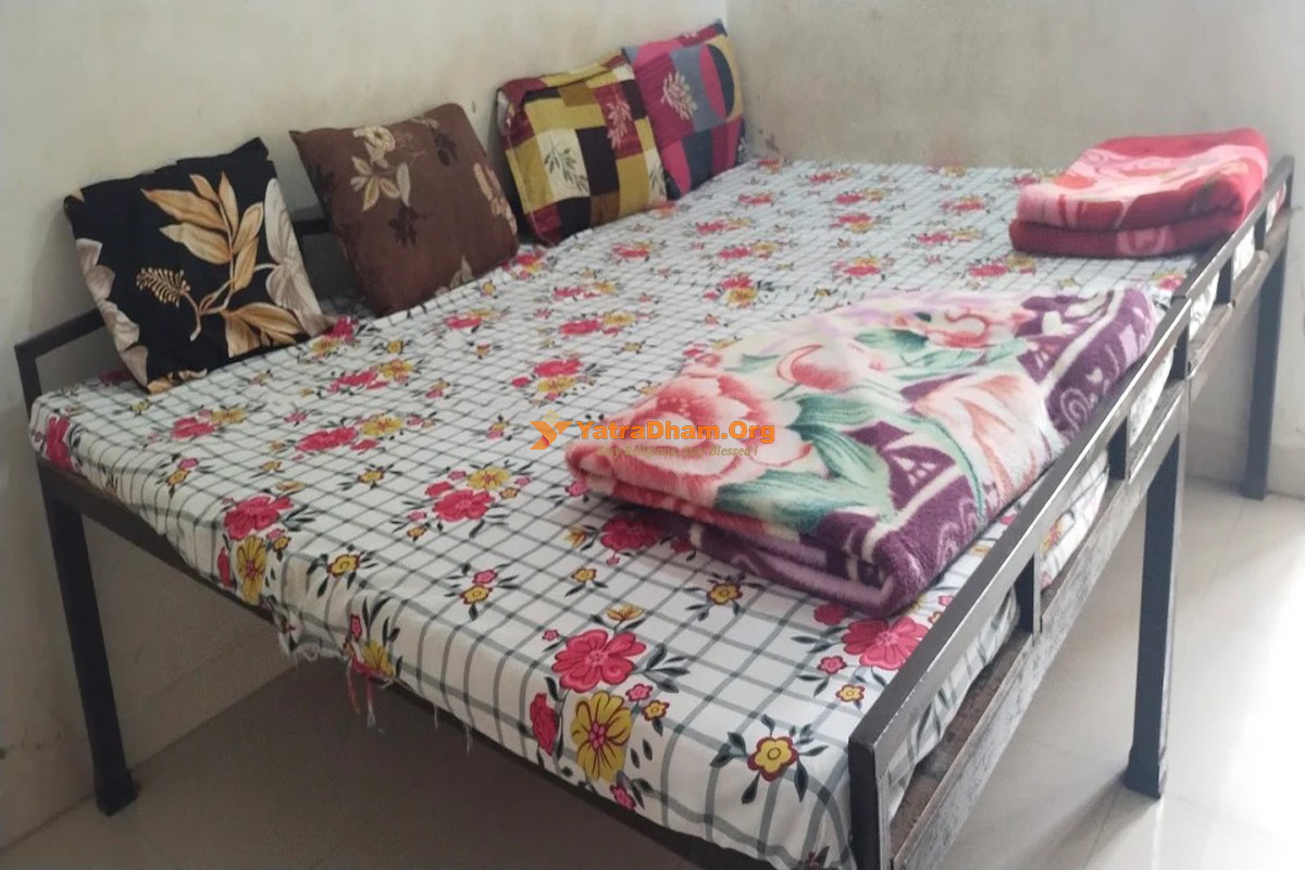 Akhil Bhartiya Shree Gujrati Rami Mali Samaj Dharamashala Omkareshwar 4 Bed Room View
