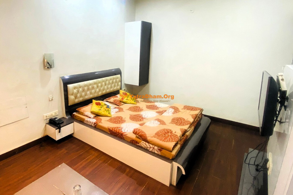 Hotel Sunder Kakkar Ludhiana 2 Bed Room
