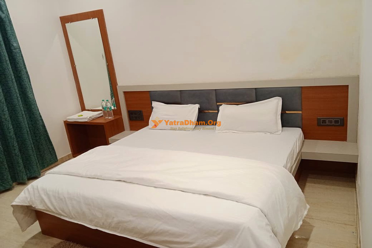 Baghel Residency  Amarkantak 2 Bed Room View