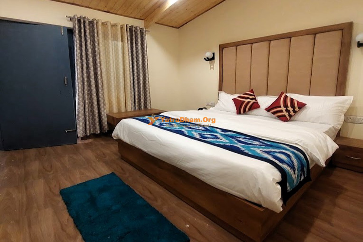 Hotel Green Park Kainchi Dham 2 Bed Room