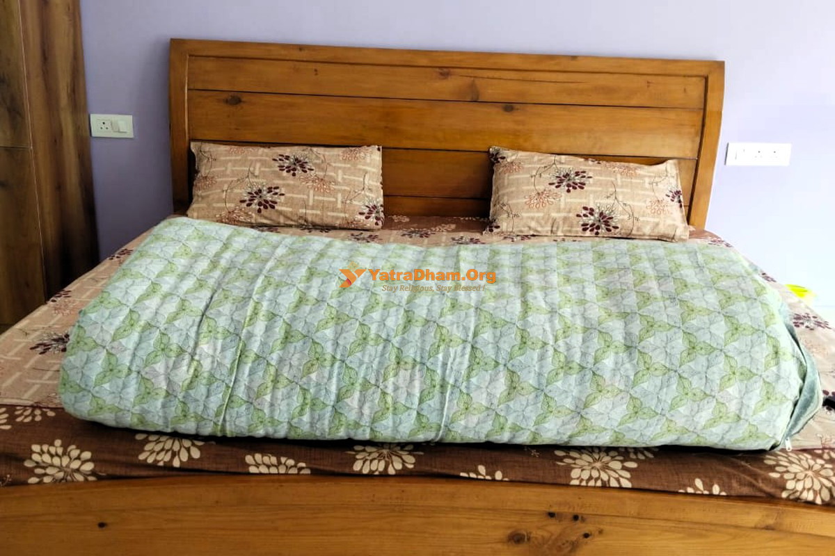 Kainchi Dham Homestay Nainital 2 Bed Room