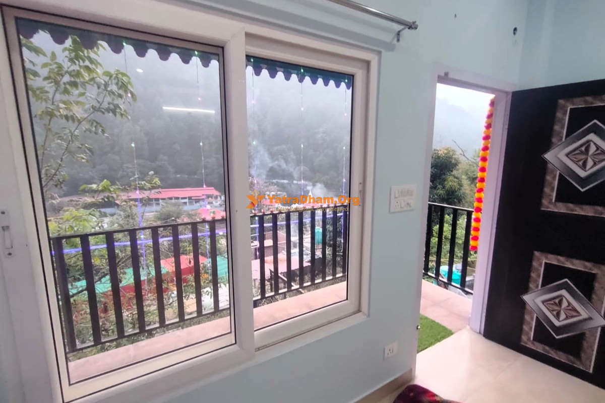 Kainchi Dham Homestay Nainital