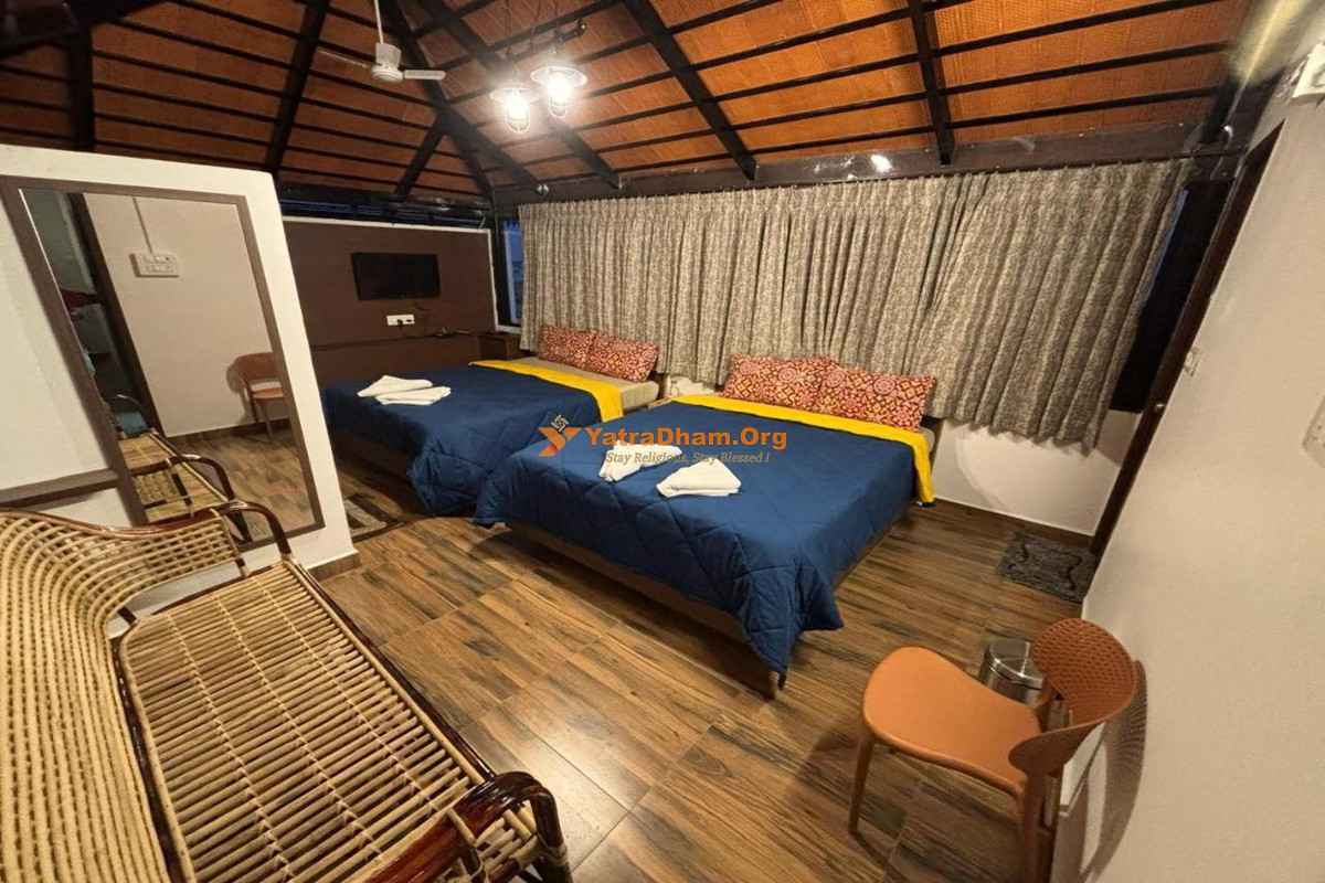 Eagle Inn Stay Kanchipuram 4 Bed Room