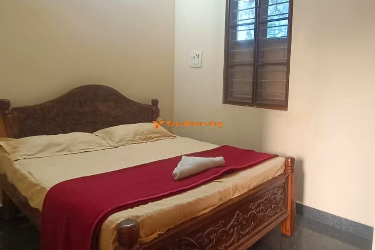 Sathya Guest House Tiruvannamalai 2 Bed Room