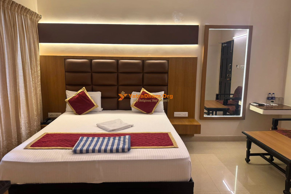 Hotel Sri Maniya Kanyakumari 2 Bed Room