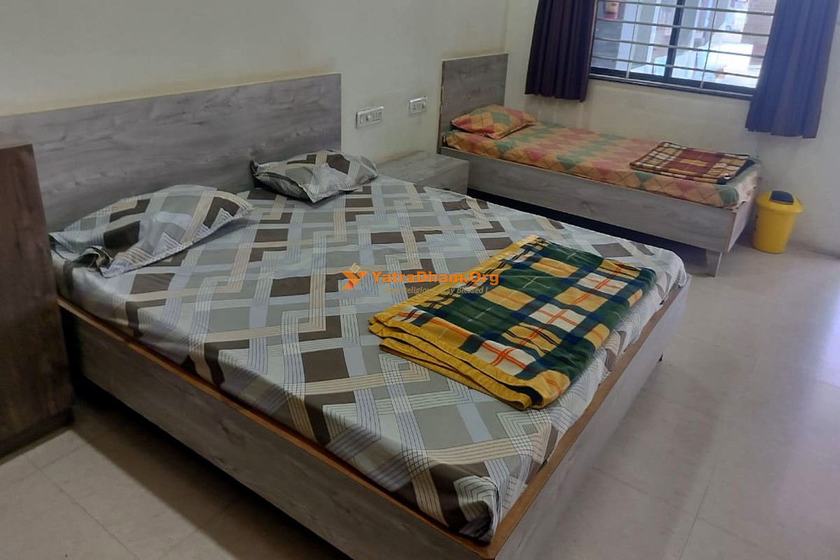 Charotar Sardar Patel Dharamshala Ambaji 3 Bed Room