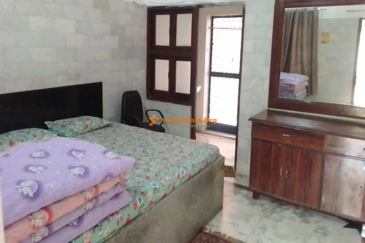 Shri Balaji Gurudham Trust (Ludhiana Valo Ki Dharmshala) Mehandipur Room View