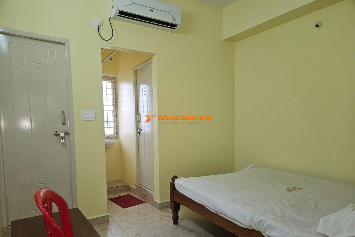 Sri Satyadhyana Sabha Gruha Mysore 2 Bed Room