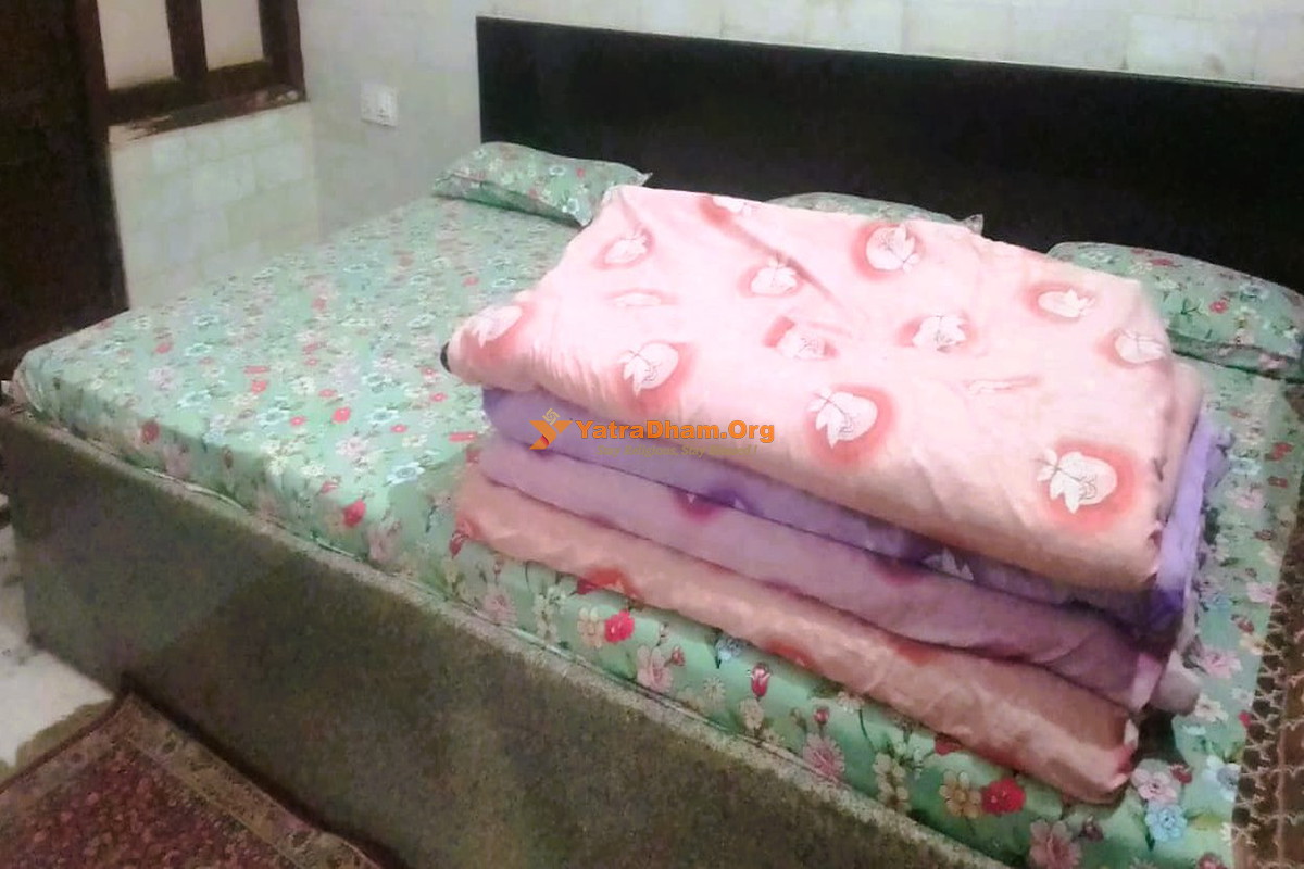 Brajdham Home Stay Ujjain 2 Bed Room View