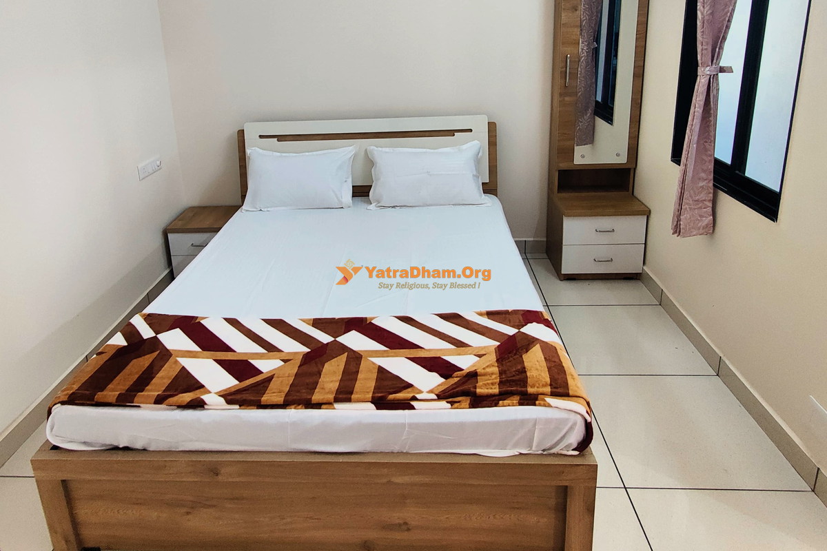 Jay Bhavan Dwarka 2 Bed Room