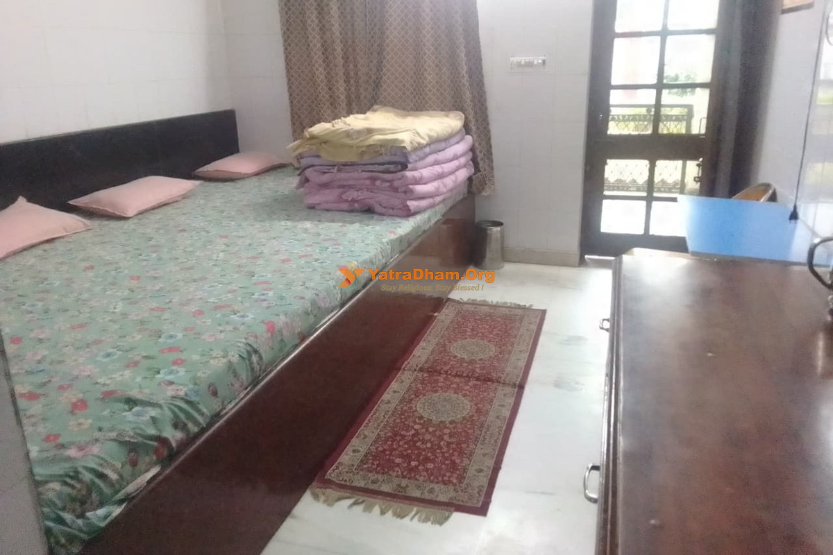 Shri Balaji Gurudham Trust (Ludhiana Valo Ki Dharmshala) Mehandipur Room View