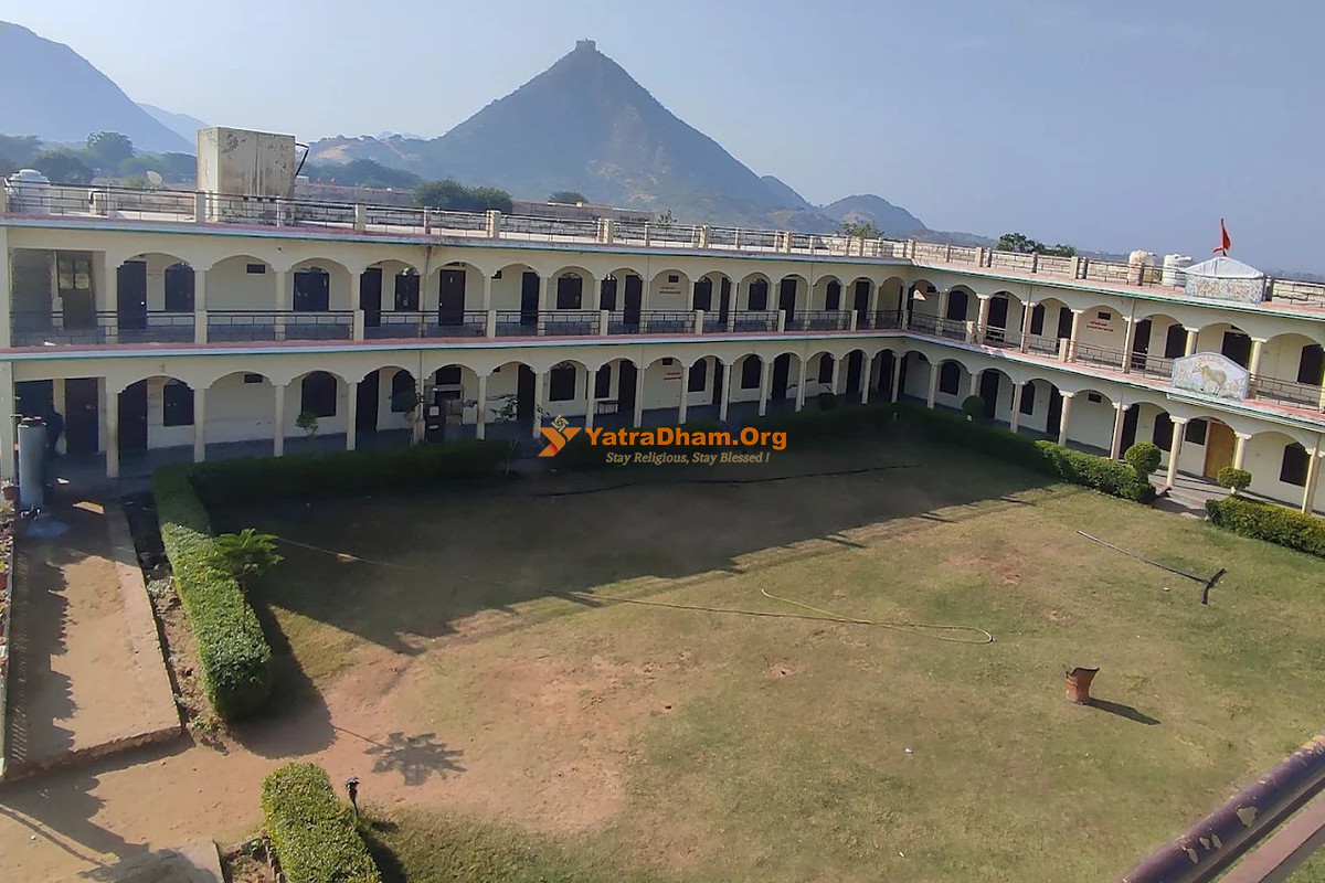 Shri Veer Gurjar Bhawan Pushkar Building