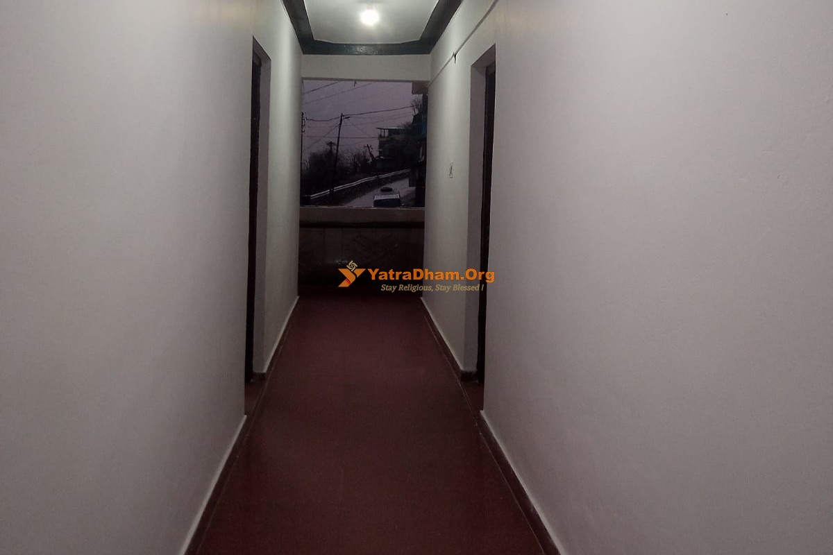 Shivalik Homestay Joshimath Auli Lobby View
