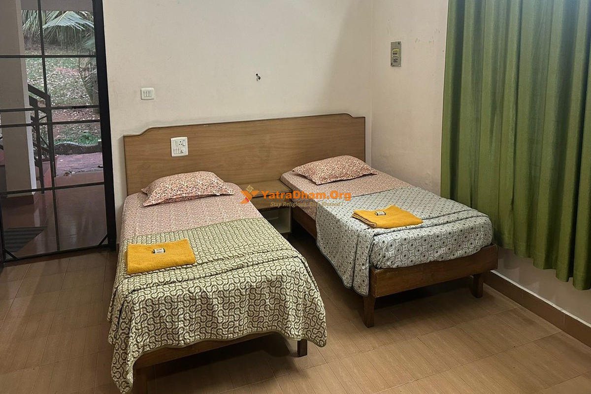 Marthoma Santhigiri Ashram Aluva 2 Bed Room