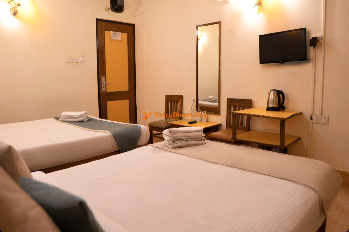 Hotel Lake View Inn Shillong 2 Bed Room