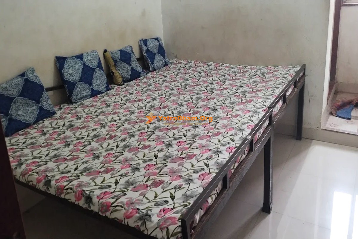 Akhil Bhartiya Shree Gujrati Rami Mali Samaj Dharamashala Omkareshwar 4 Bed Room View