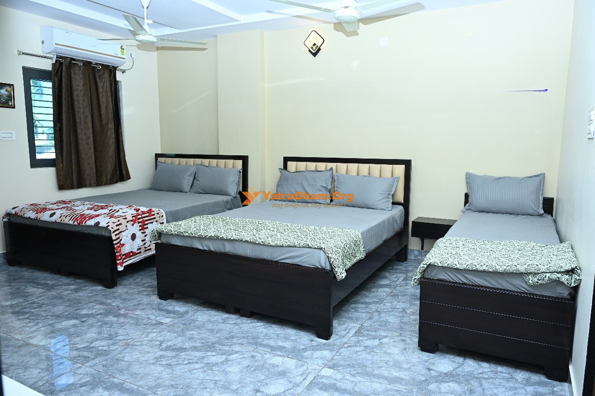 Sripada Vallabha Nivas Pithapuram (2) - 5 Bed Room View