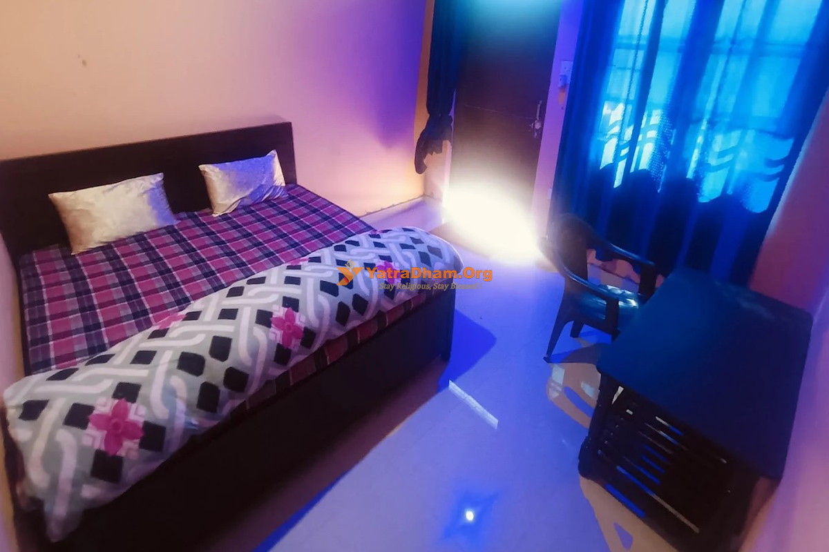 Mahakal Somnath Dharamshala - Someshwar 2 Bed Room View