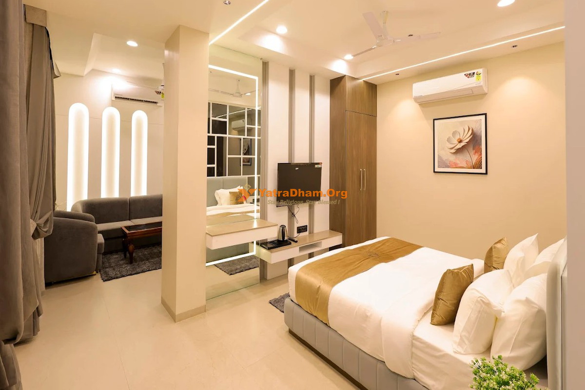 The Meera Hotel Ujjain 2 Bed Room