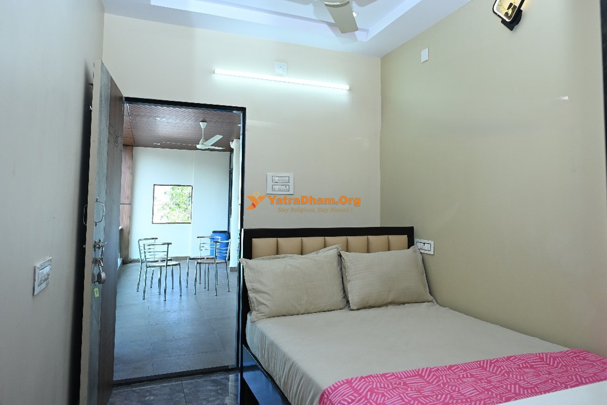 Sripada Vallabha Nivas Pithapuram (2) - 5 Bed Room View