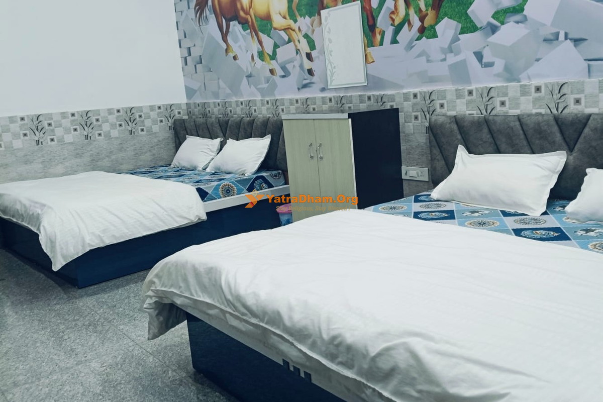 Shree Banshi Palace Khatu 4 Bed Room