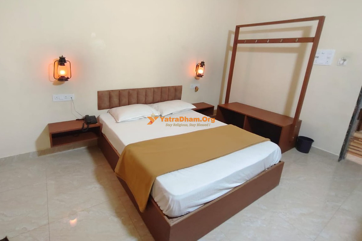 The Fero Hotel Somnath 2 Bed Room View