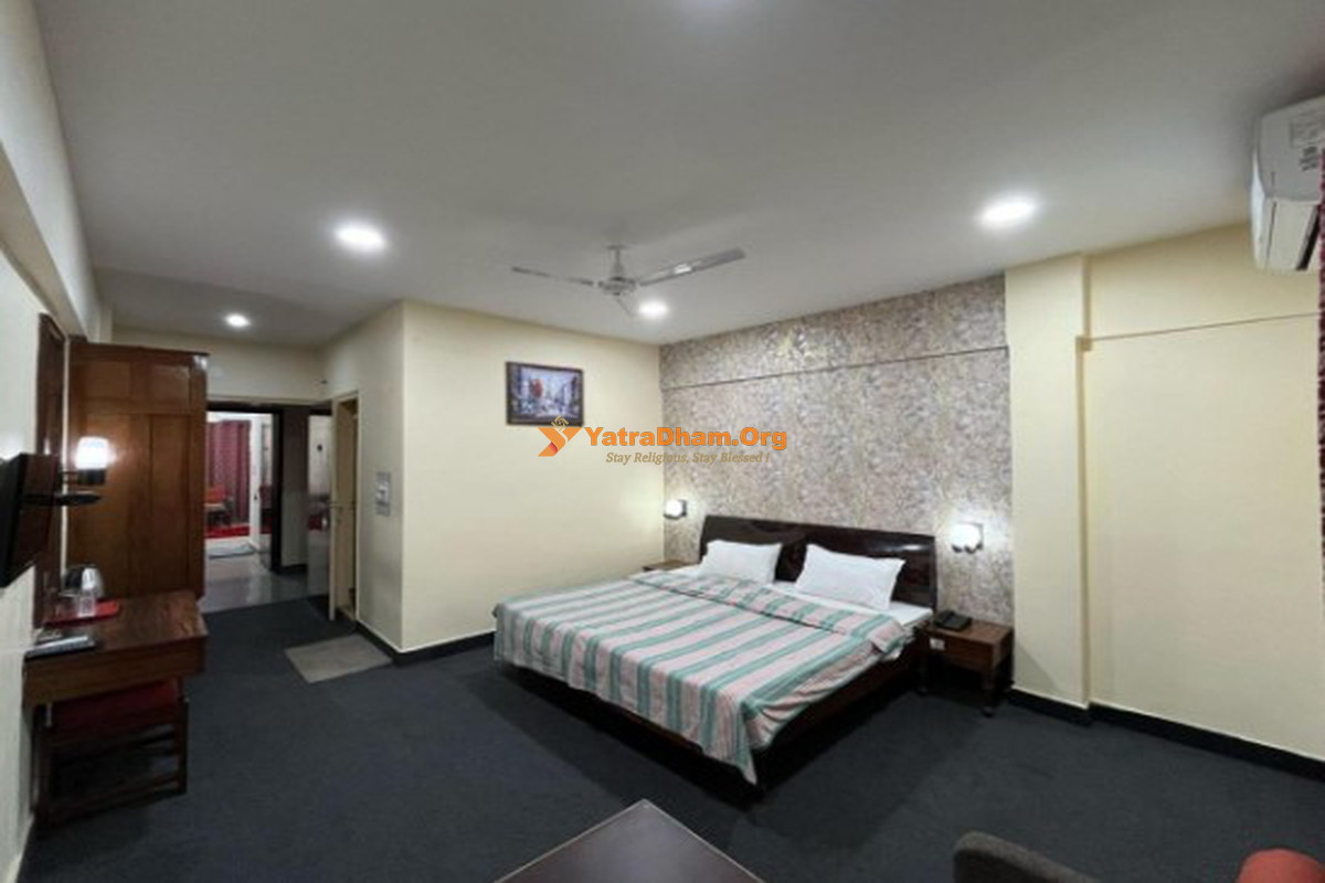 Varanasi Hotel Gautam 2 Bed Room View
