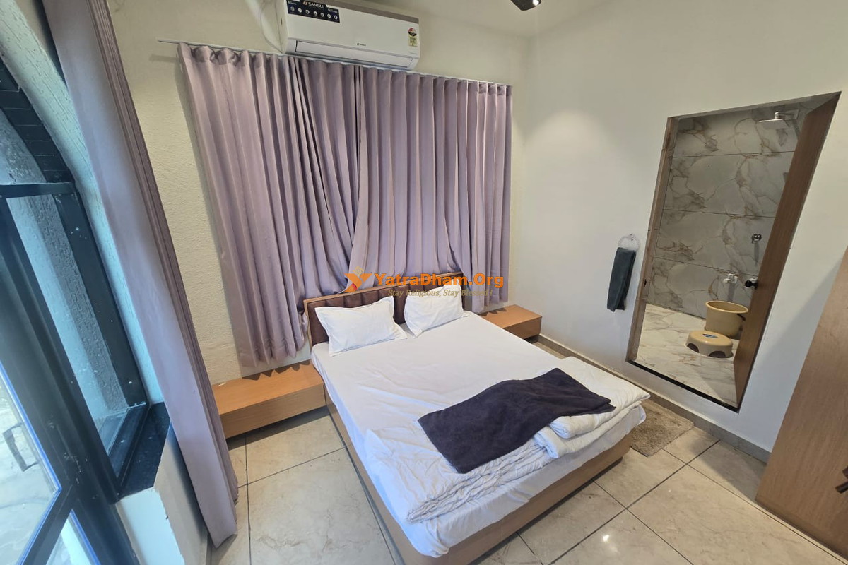 The Sangam Narayan Dwarka 2 Bed Room