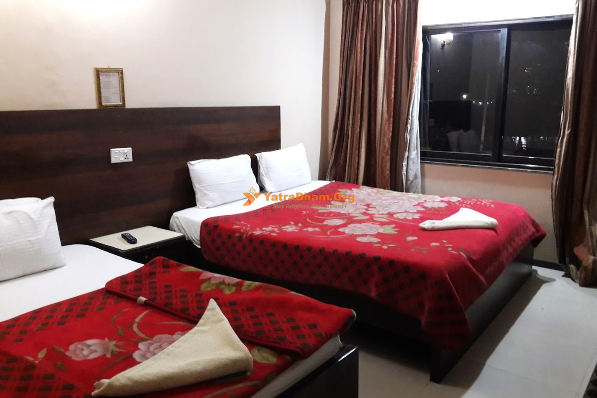 Hotel Maharaja Kathmandu 2 Bed Master Room