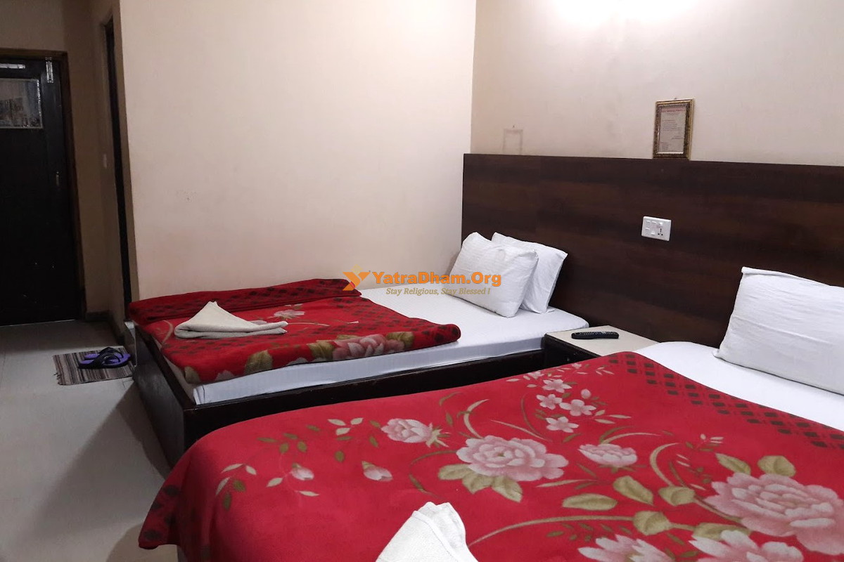 Hotel Maharaja Kathmandu 2 Bed Master Room