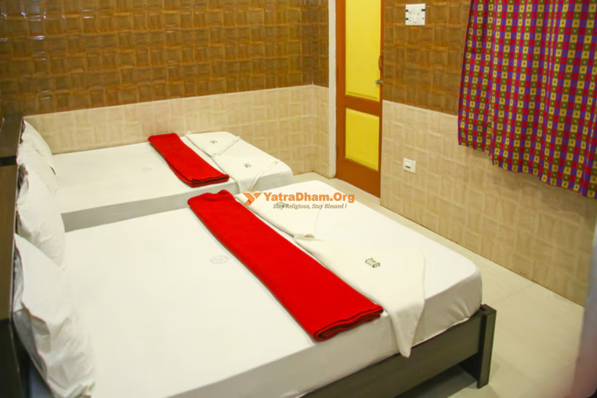 Shri Jangamwadi Math Yatri Nivas Rameshwaram 4 Bed Room View
