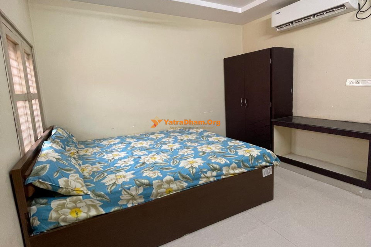 Sri Venkata Padmavathi Residency Dwaraka Tirumala 2 Bed Room