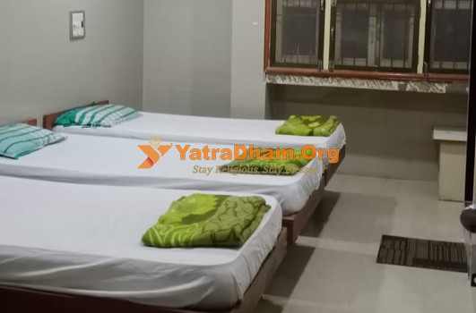 Shree Amdawadi Modh Champaneri Dharamshala Trust Ambaji Room