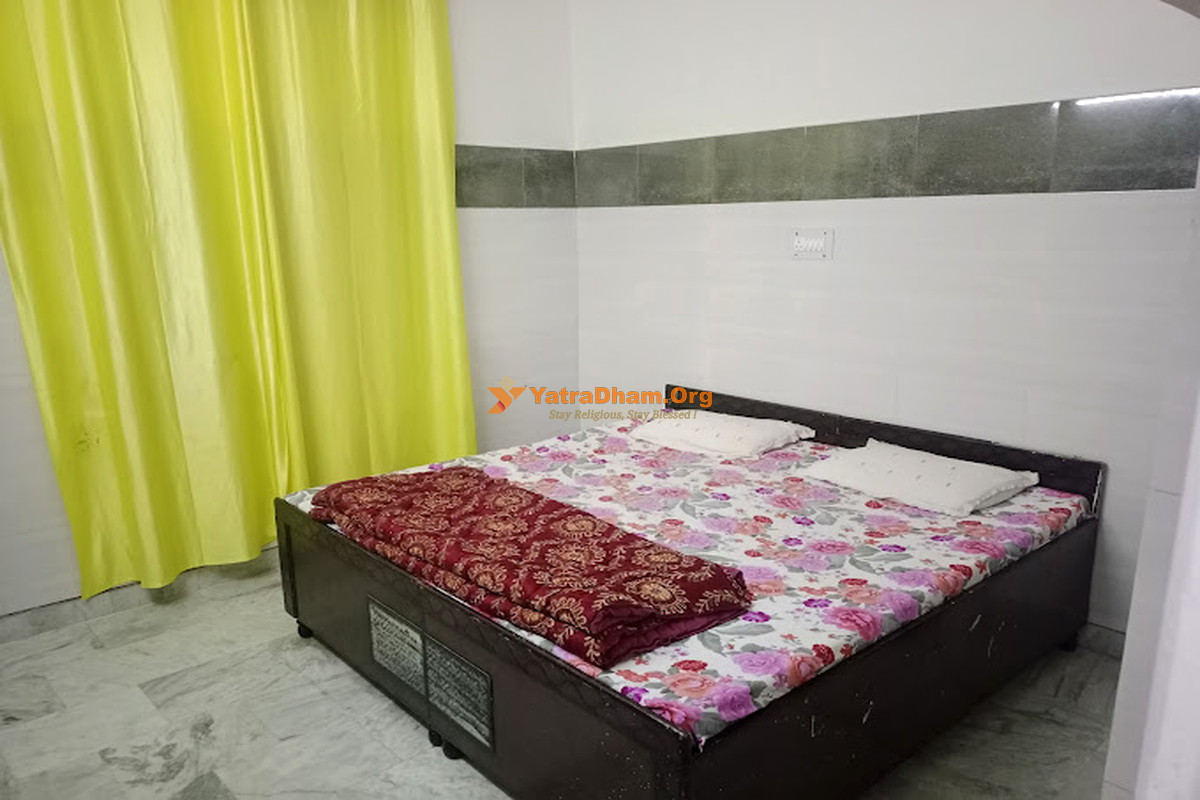 Hamirpur Thakur Dharamshala 2 Bed  Room