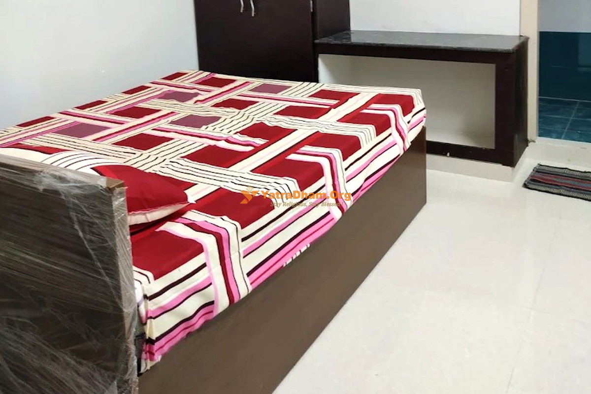 Sri Venkata Padmavathi Residency Dwaraka Tirumala 2 Bed Room