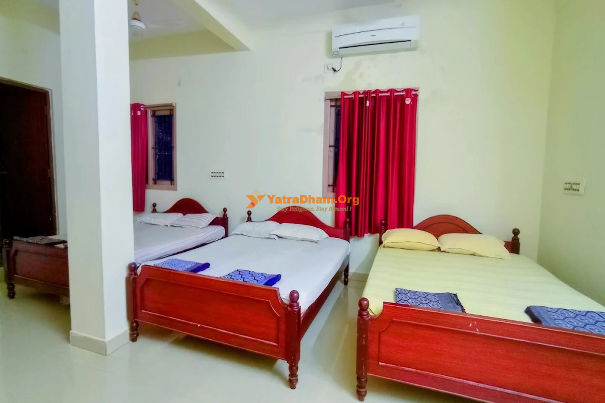 VPS Nivas Guest House Ahobilam 6 bed Room