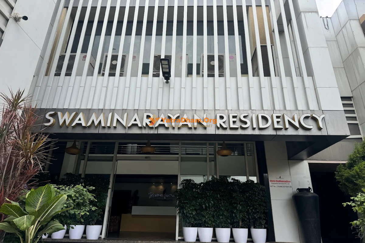 Hotel Swaminarayan Residency Nashik Building